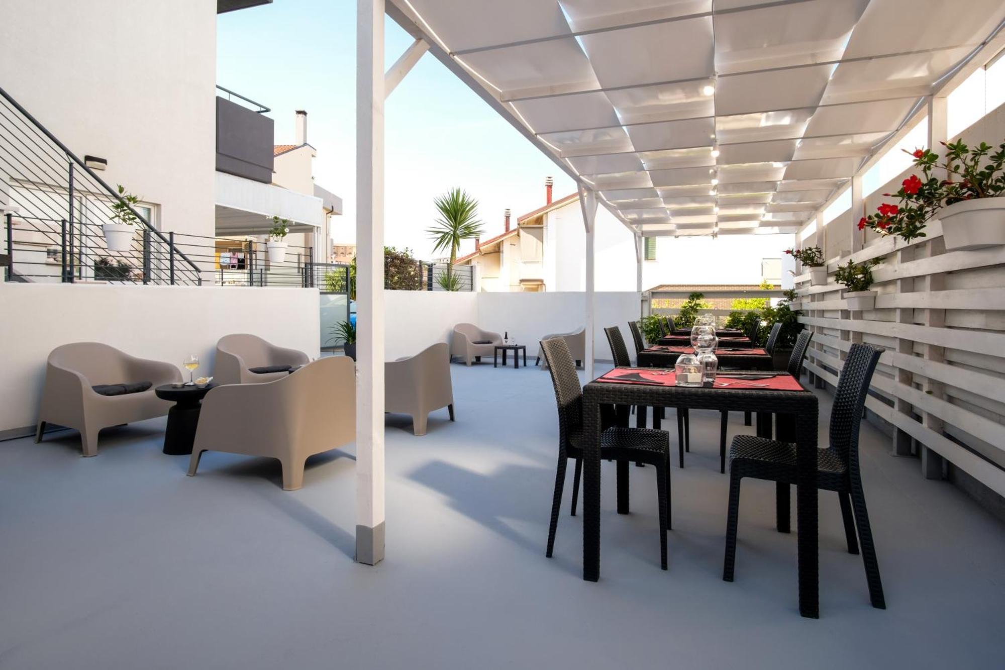 Villa Bianca Hotel & Spa San Salvo Eksteriør billede